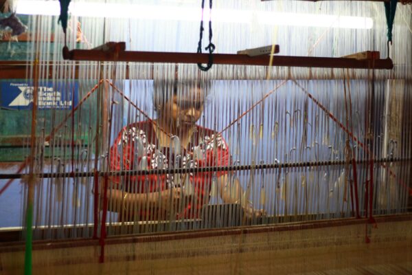 Lady weaving in Chendamangalam near Kochi