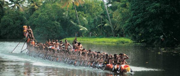 Vallam Kali in the regions of Kuttanad and Alleppey in Kerala.